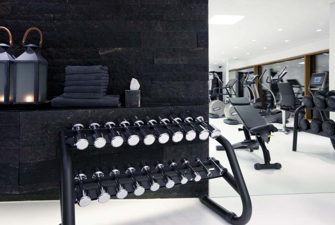 648aebf8-ce20-41eb-a778-39700a000f09